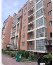 一拍 临泉县四化西路南侧西园阁7#住宅楼403室