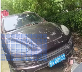 一拍 车牌号为甘AB0V22保时捷凯宴牌小型越野客车一辆（不含车牌号）
